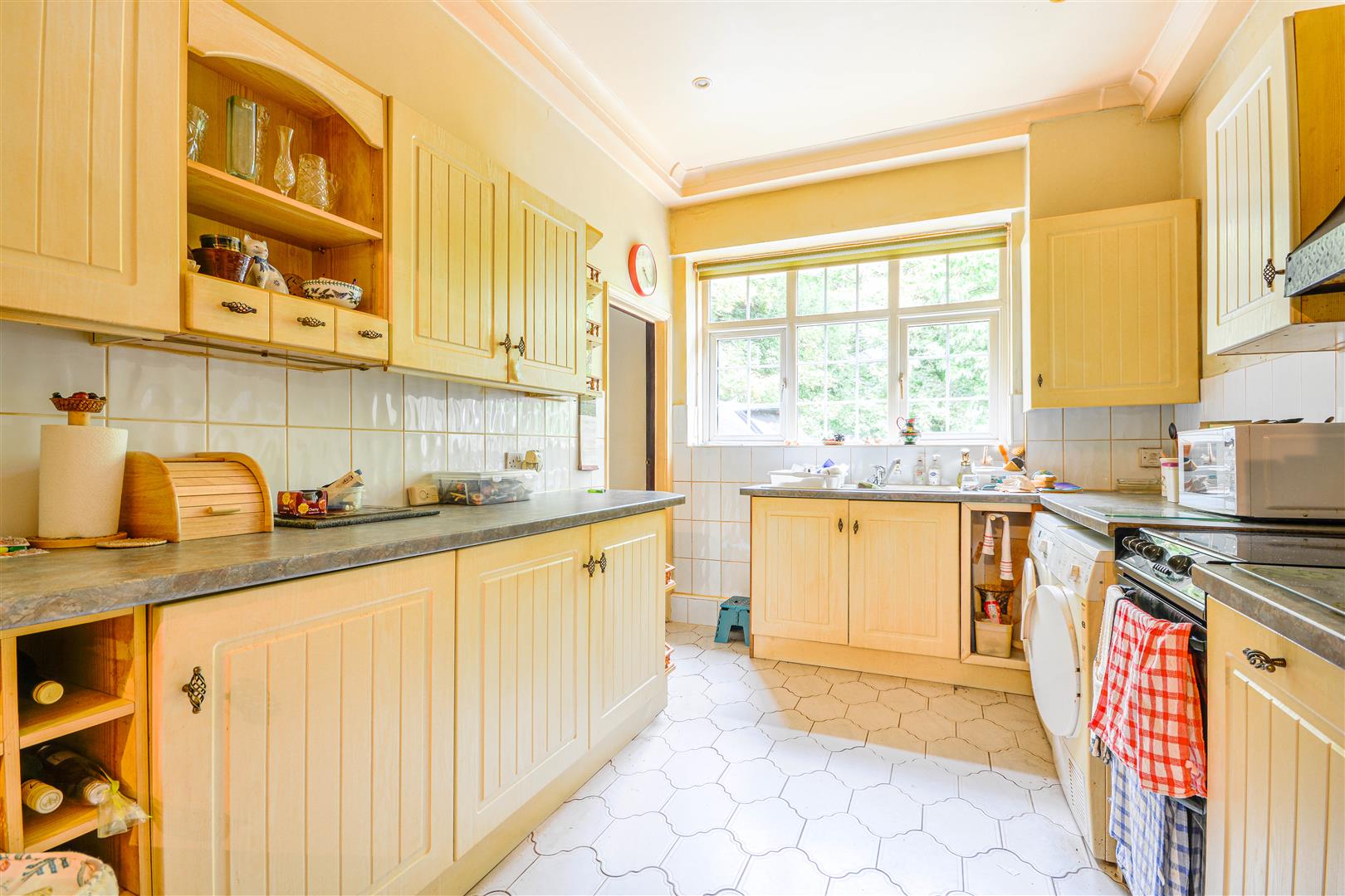 Stonestile Lane, Hastings Rush, Witt & Wilson